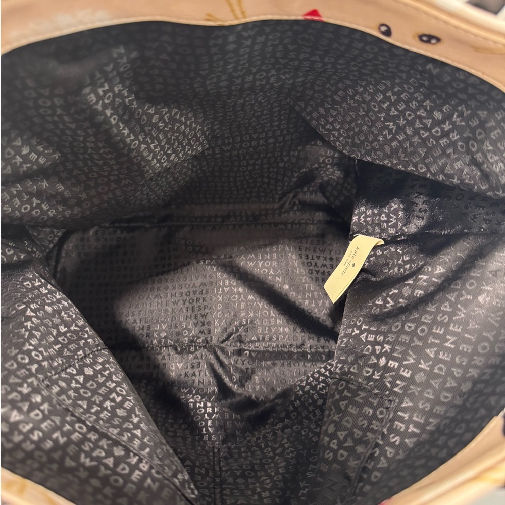 Kate Spade canvas makeup print Tote - Picture 5 of 5